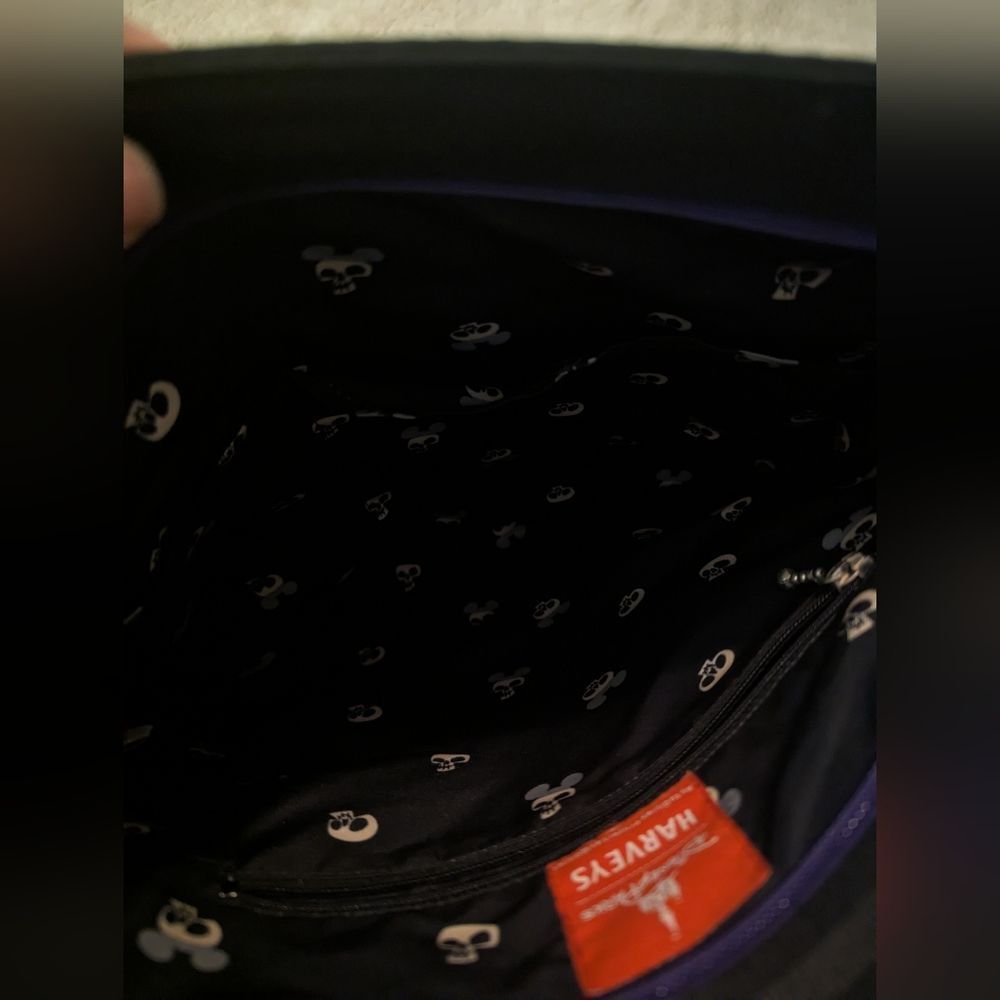 Disney Parks Harveys 2021
Halloween Mickey And Friends
Crossbody Bag. - Picture 7 of 9